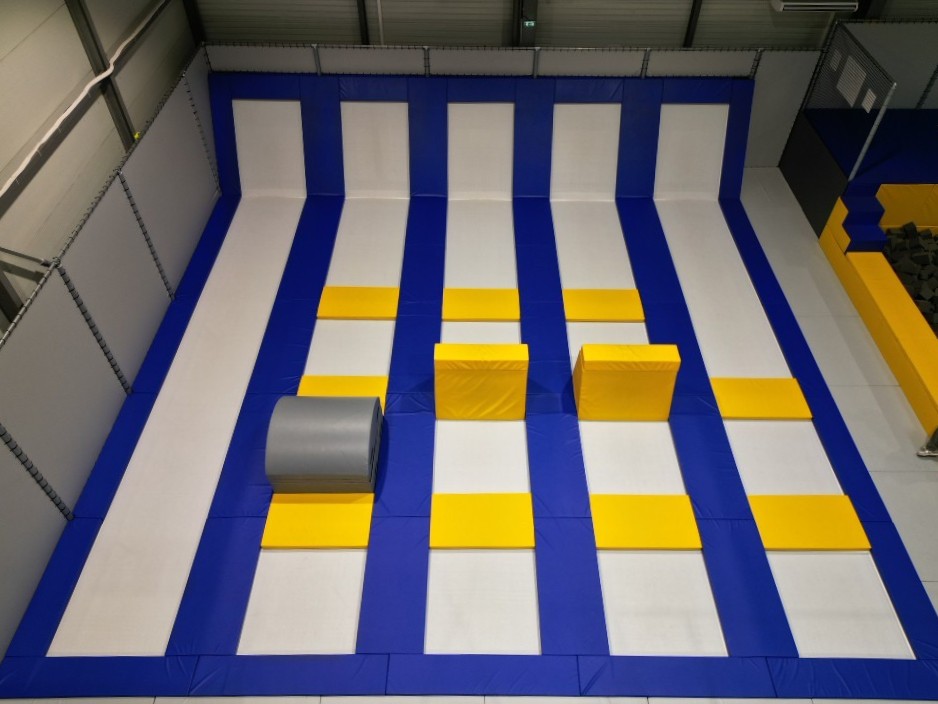 DJI_0004 FREE ZONE / MAIN COURT : liberté de saut absolue